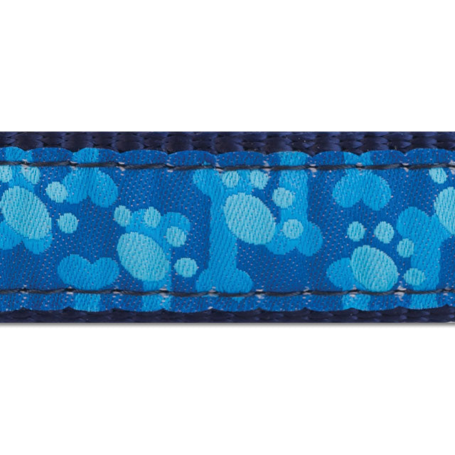 Upclose detail of blue paws pattern nylon replacement collar for invisible fence